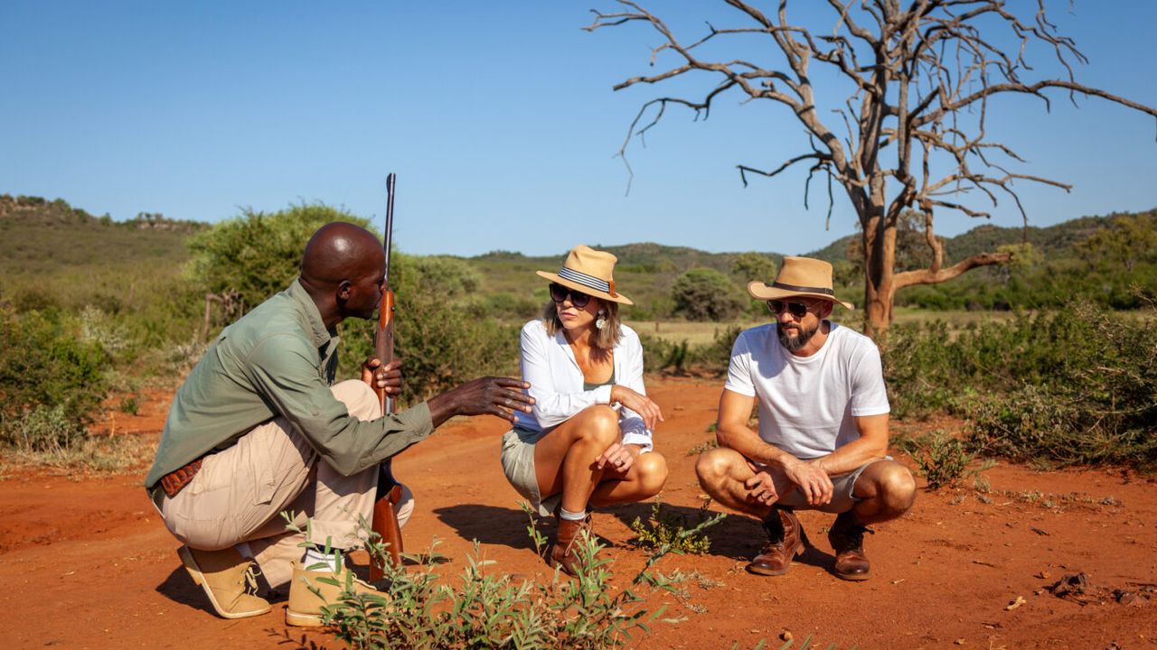 Zuid Afrika Madikwe Madikwe Hills Activiteit Guided Walk WS (1).jpg - Jambo Safari Club
